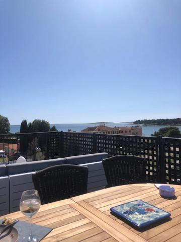דירות מדולין Penthouse Exceptional Sea View מראה חיצוני תמונה